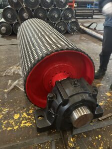Providing customized services for all models of mining conveyor rollers drum