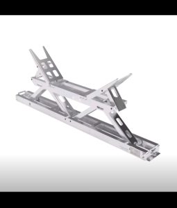 Idler replacement tool, which allows easy replacement of conveyor idlers.