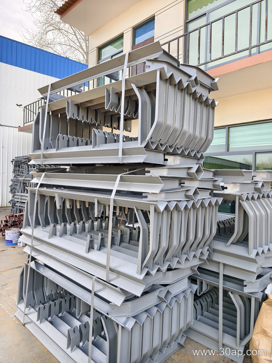 Conveyor Bracket Manufacturer product image
