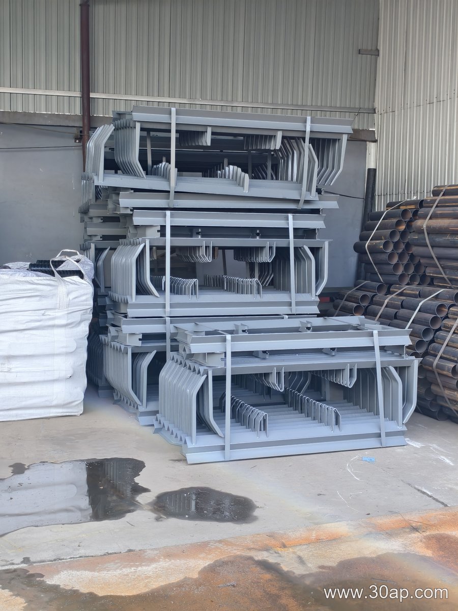 Conveyor Bracket Factory product image