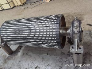 Why Does a Wet Outdoor Conveyor Pulley Lose Grip and What Are the Likely Causes