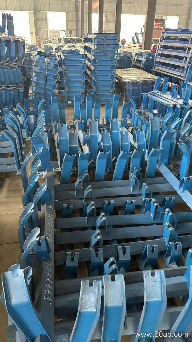 conveyor bracket