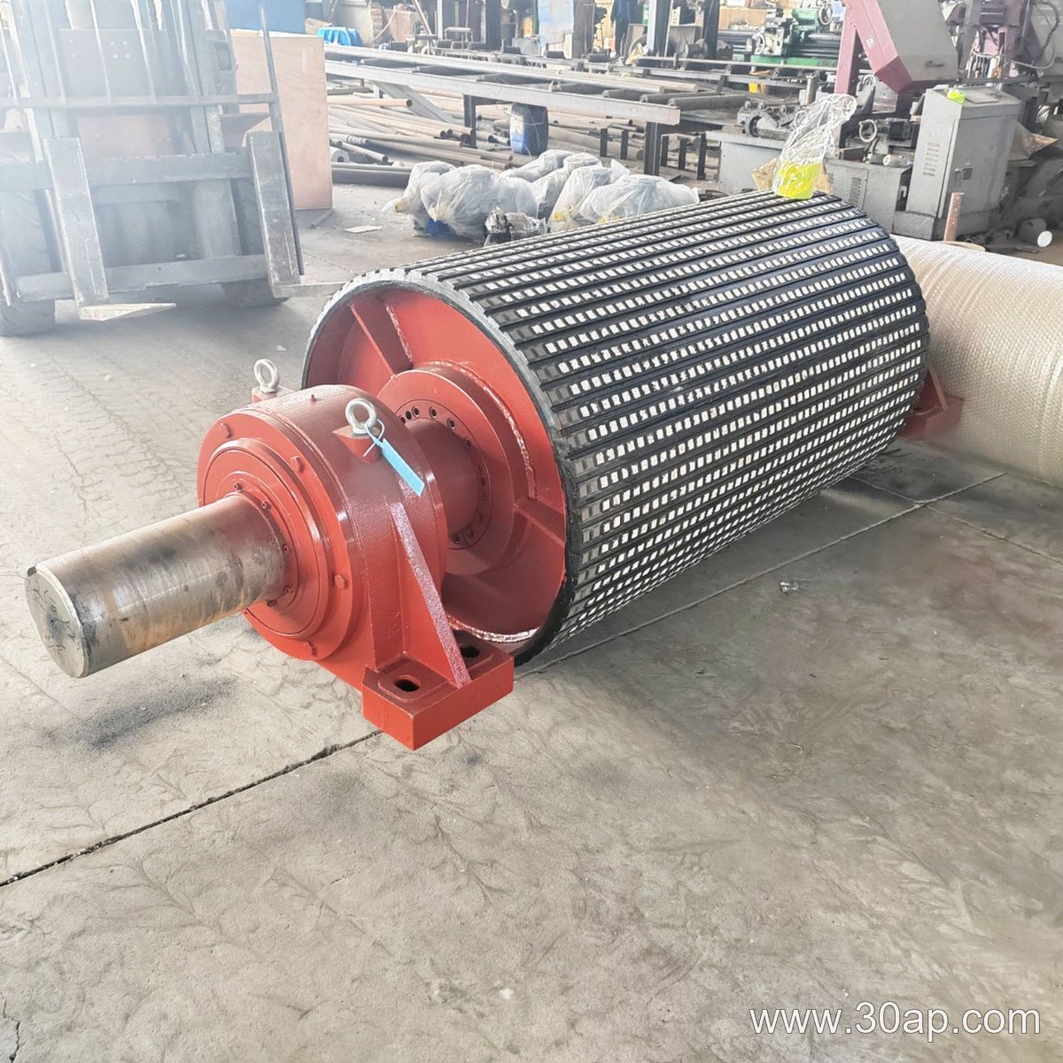 Herringbone Grooved Lagged Pulley product image