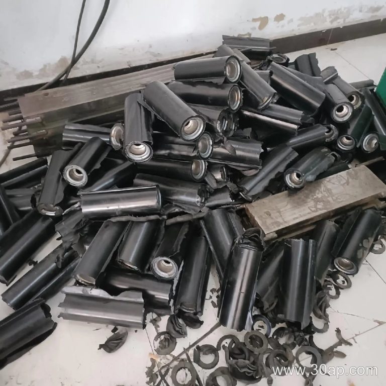 How an Idler Roller Supports Smooth Material Transport Across a General Manufacturing Line