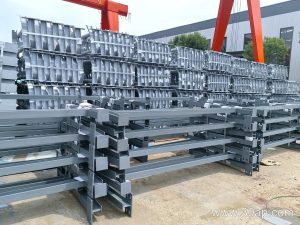 How Does an Idler Roller Survive Coal Dust and Belt Load at a Bulk Port Terminal
