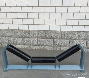 Can a 35 degree troughing idler roller cut belt stress on a 1200 mm mineral conveyor