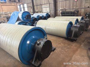 Which Shell and Lagging Materials Best Resist Abrasive Slurry on a Conveyor Pulley in Mineral Processing