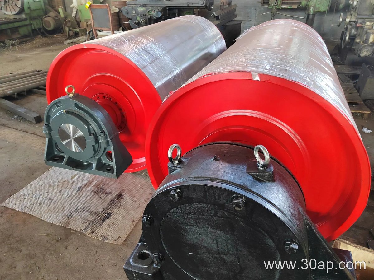 Striped Lagged Pulley product image