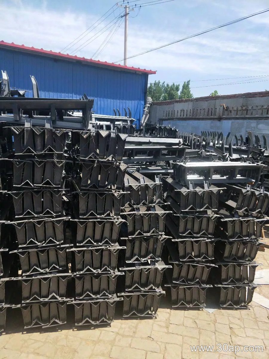 Non-Standard Conveyor Bracket