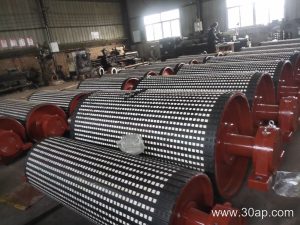 How Mechanical Engineers Interpret Specification Fields and Units for a Heavy Duty Conveyor Pulley