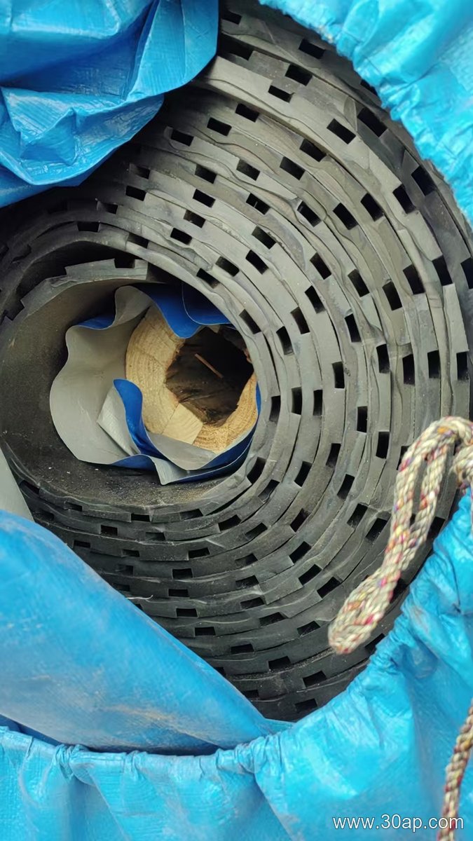 Iron Ore Conveyor Belt product image