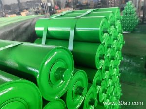 How Does an Idler Roller Behave When a Wet Outdoor Conveyor Runs in Freezing Conditions