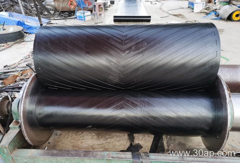 ST3150 Conveyor Belt for Heavy Duty Material Handling