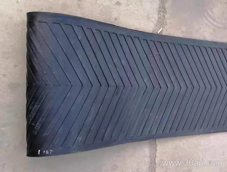600mm Conveyor Belt Sizing, Construction, and Selection Insights