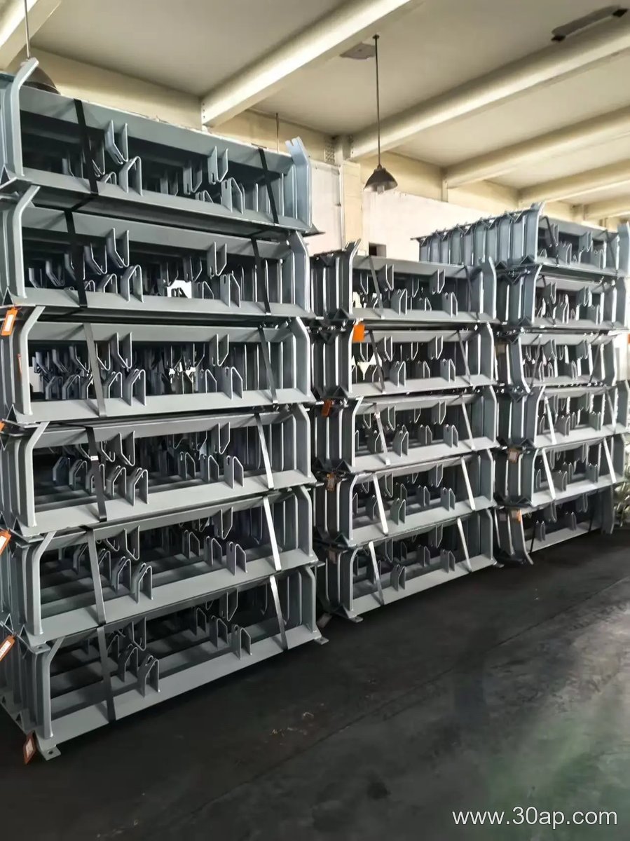 Heavy-Duty Conveyor Bracket Manufacturer product image
