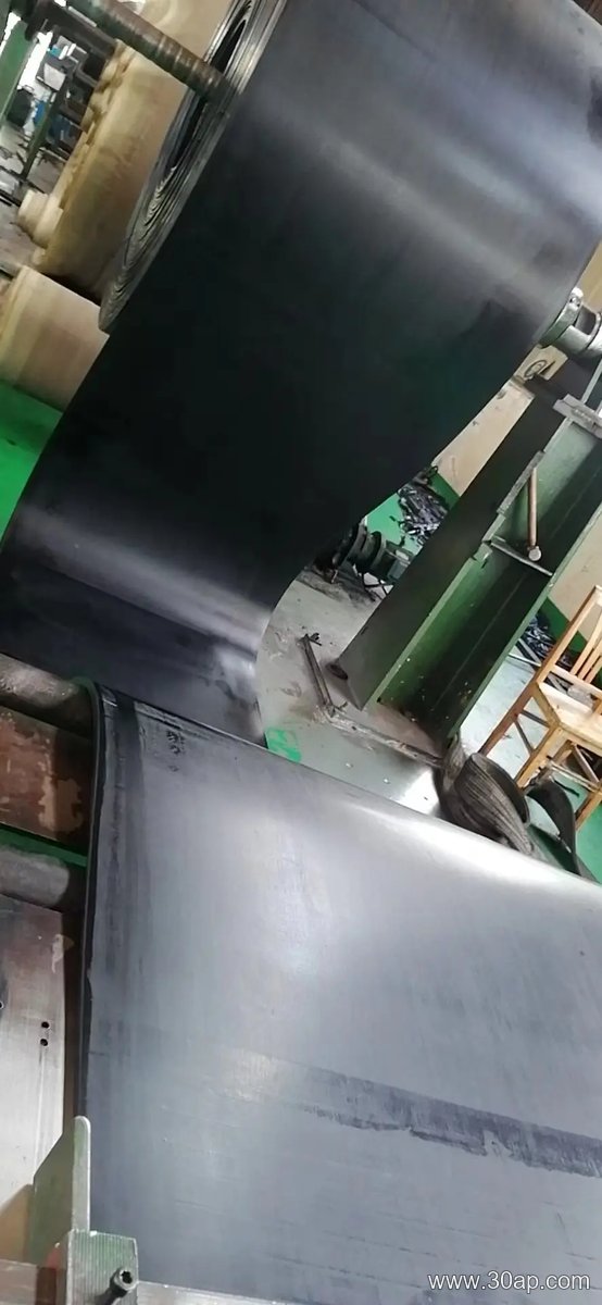 Heavy-Duty Conveyor Belt product image