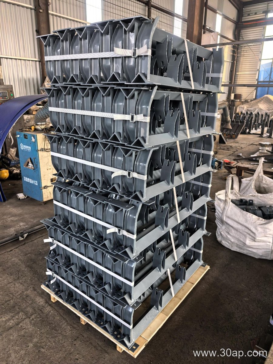 Heavy-Duty Steel Conveyor Bracket product image