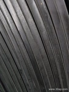 ST3150 Conveyor Belt for Heavy-Duty Material Handling