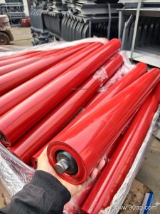 Conveyor Belt Self-Aligning Idler for Reliable Belt Tracking