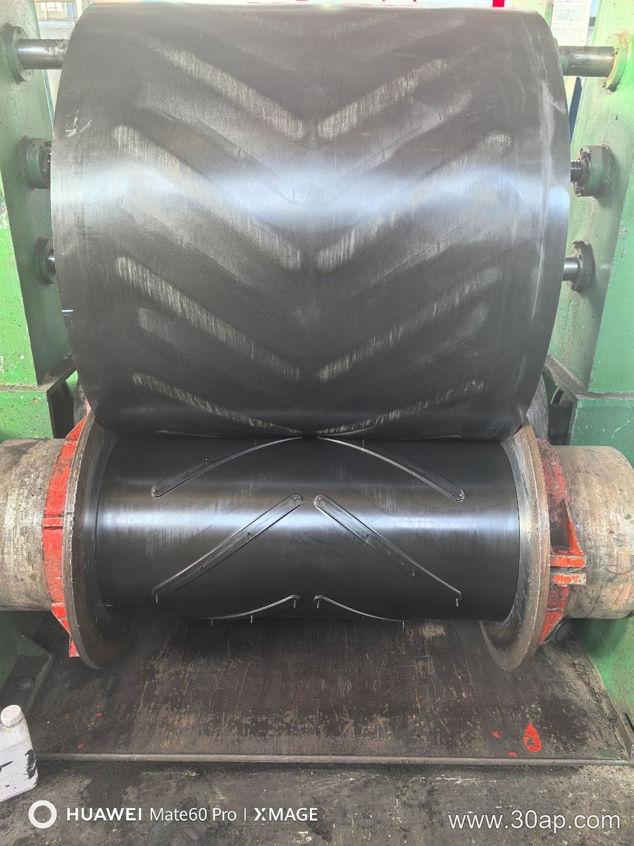 Rock Conveyor Belt