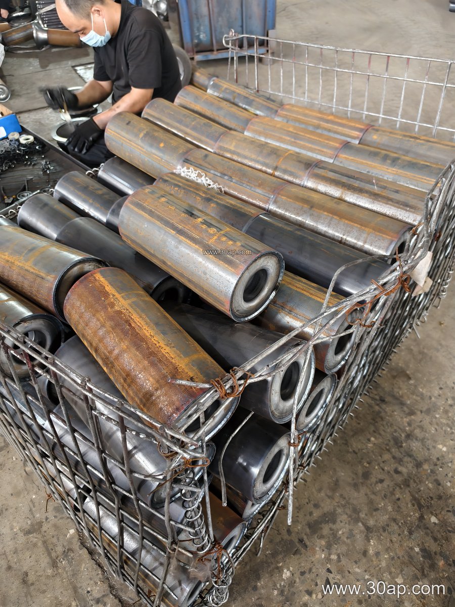 Large Conveyor Idler