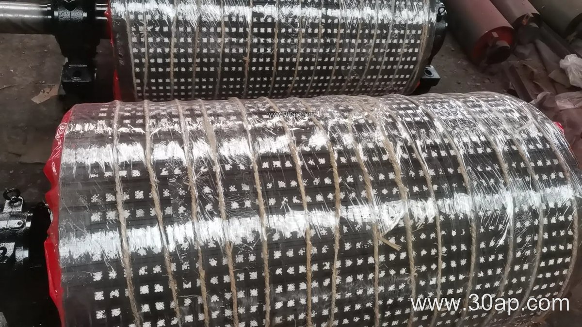 Heavy-Duty Conveyor Idler