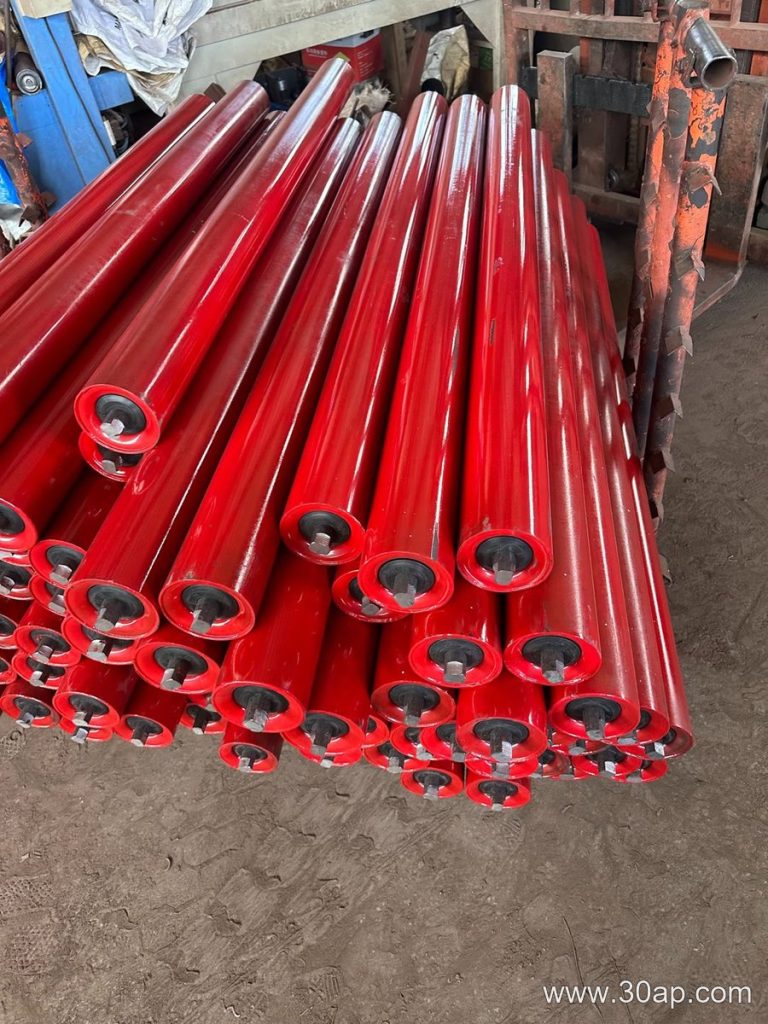 Labyrinth-Sealed Idler