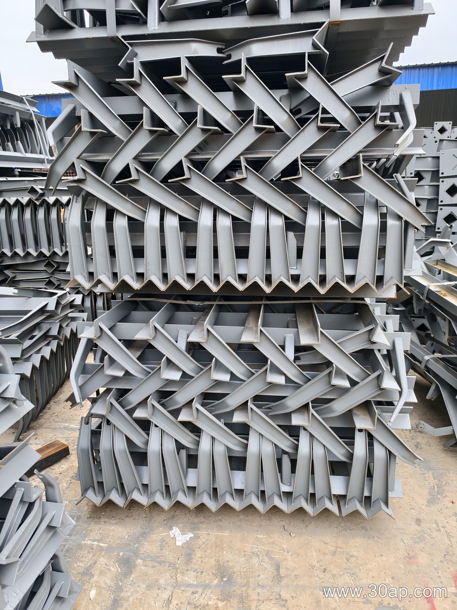 Non-Standard Conveyor Bracket