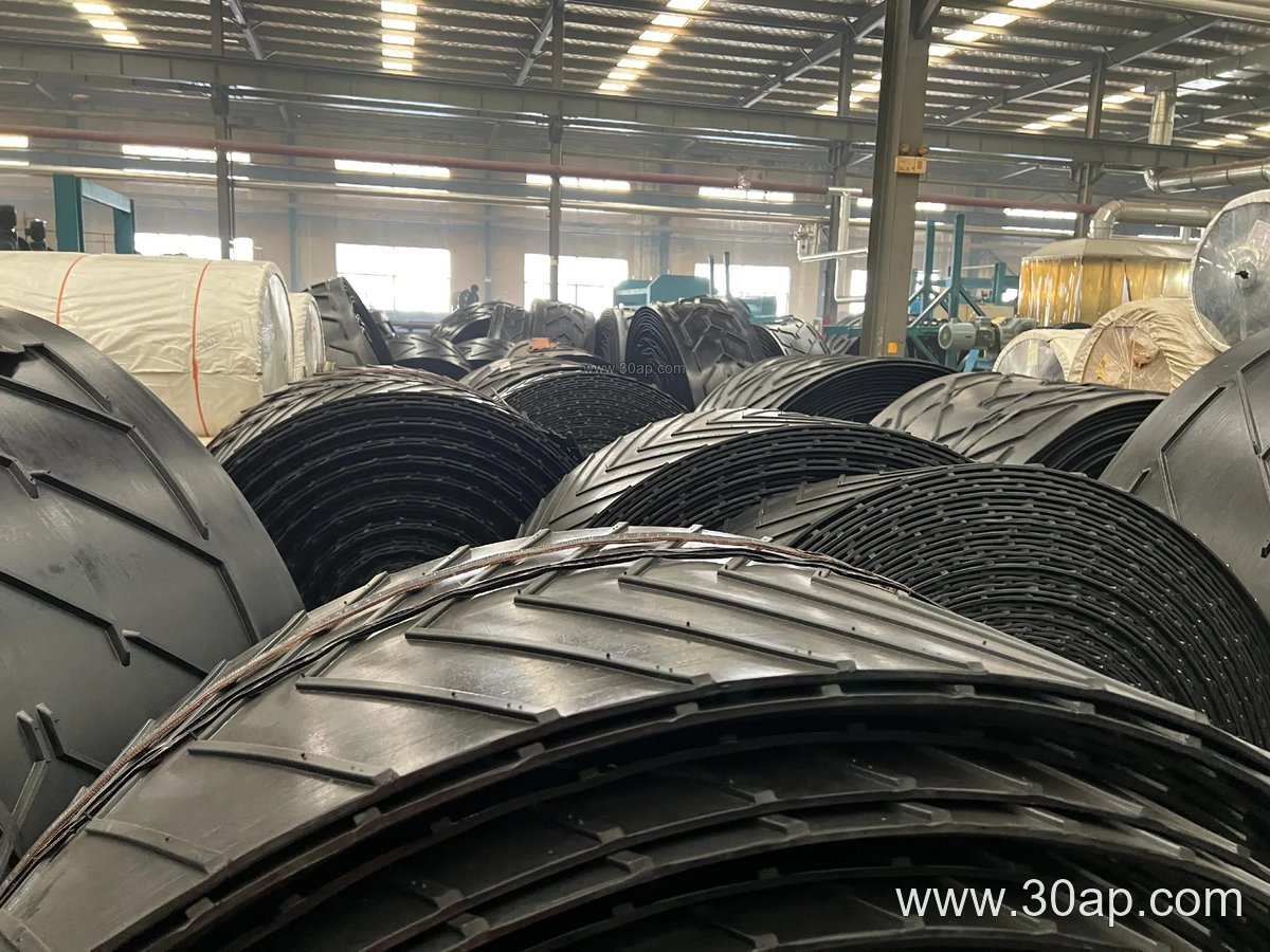 Bulk Material Conveyor Belt