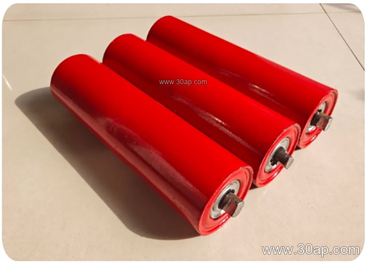 Anti-Material-Buildup Idler